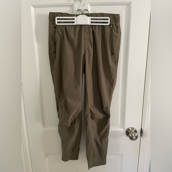 Eddie Bauer Khaki Green Jogger Pants - Picture 4 of 6